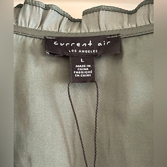 Current Air Surplice Bodice dress NWT size L - Picture 6 of 6